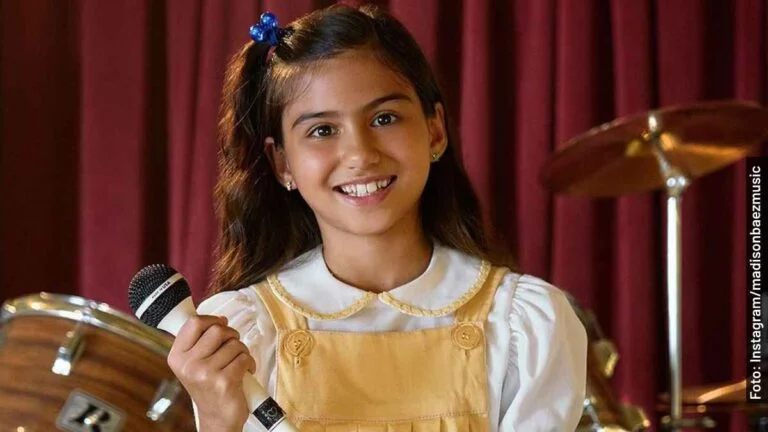 Ella es Madison Taylor Báez, Selena de niña en la serie de Netflix