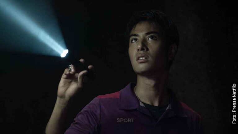 Quiénes son los actores en Rescate en una Cueva de Tailandia, serie de Netflix