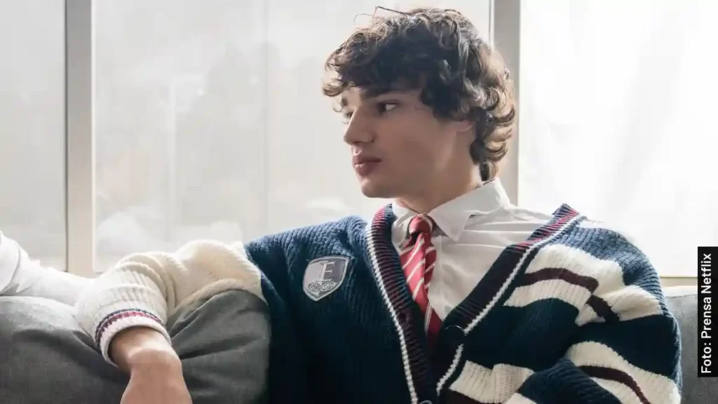 Fernando Líndez como Joel, novio de Omar, en Élite, serie de Netflix