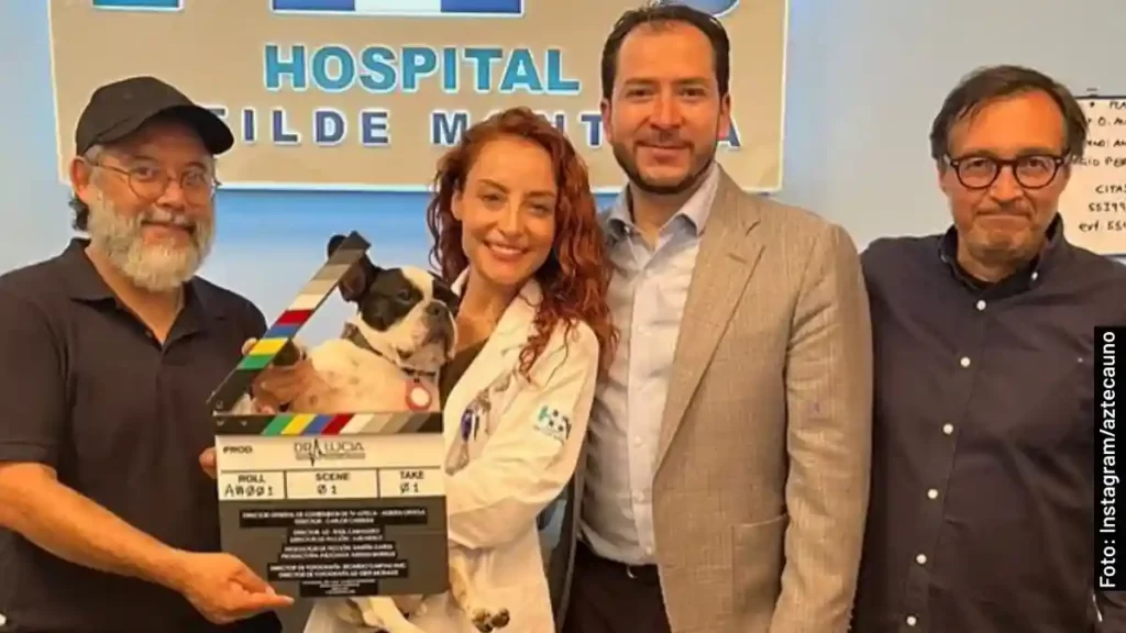 Imagen del día del inicio del rodaje en el ficticio Hospital Matilde Montoya, donde se graba Dra. Lucía