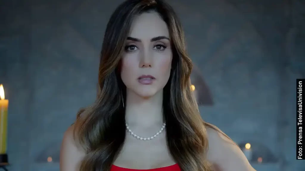 Ana Belena como Nora Alarcón en El Maleficio, telenovela de Televisa